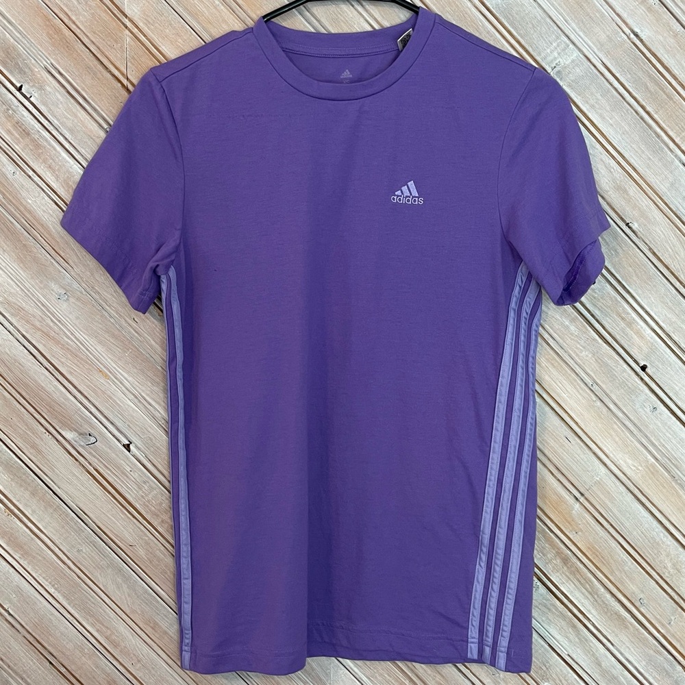 Adidas Women's Purple Short Sleeve Tee Oversized XS Embroidered Logo Stripes